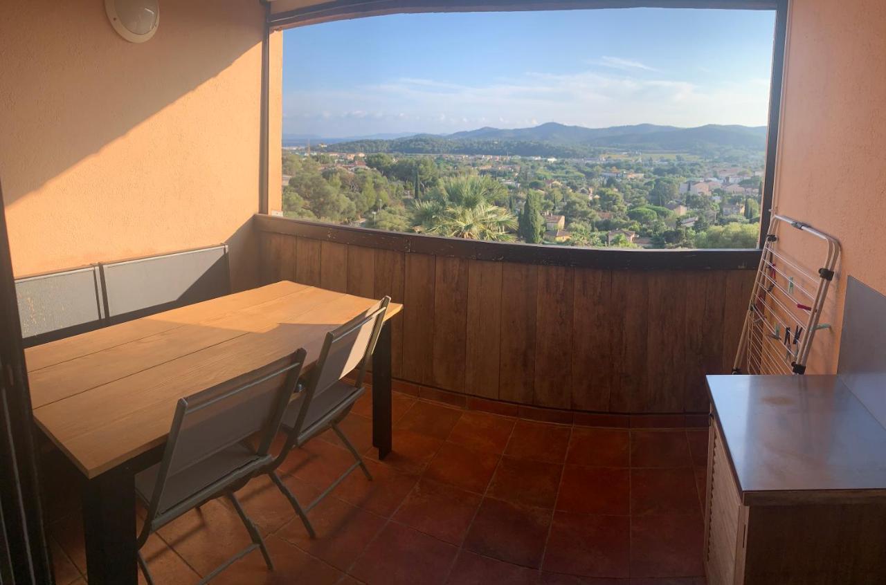Superbe Duplex 35M2 Vue Mer Avec Piscine Bormes-les-Mimosas Exteriér fotografie